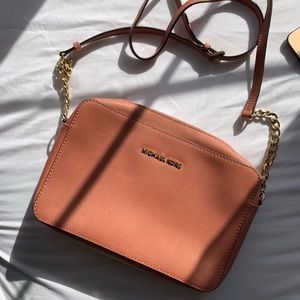 Michael Kors Jet Set Leather Crossbody Bag-Rose-SM